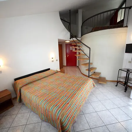 Hotel Italia